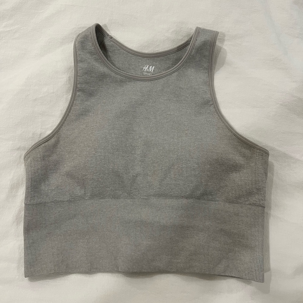 H&M cropped workout top